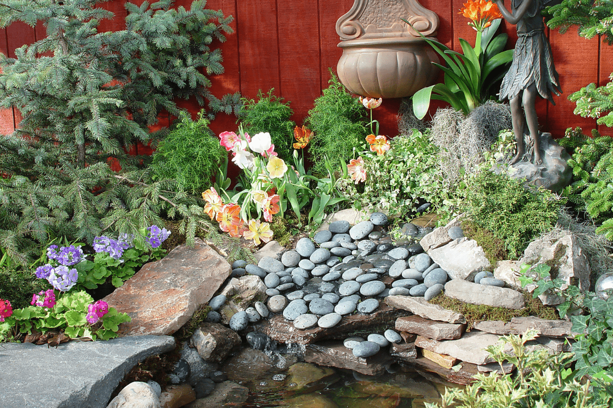 Small Corner Yard Waterfall Pond Idea 11
